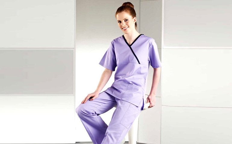 healthcare uniforms exporters