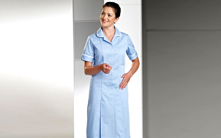 healthcare uniform manufacturers