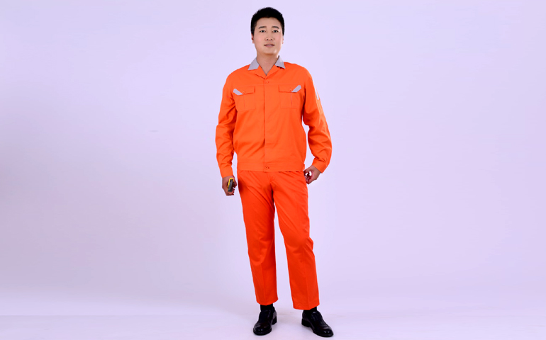 industrial uniforms manufacturers